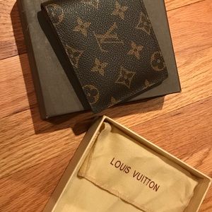 NWOT Louis Vuitton Wallet M60895